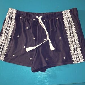 Pajamas shorts with elastic waist with tie